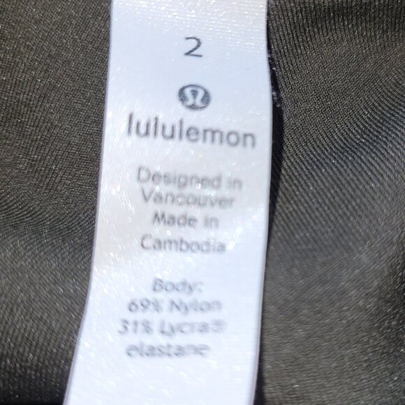 lululemon athletica Wunder Under Crop Leggings in Dark Olive Luxtreme  Size 2 - Picture 6 of 7